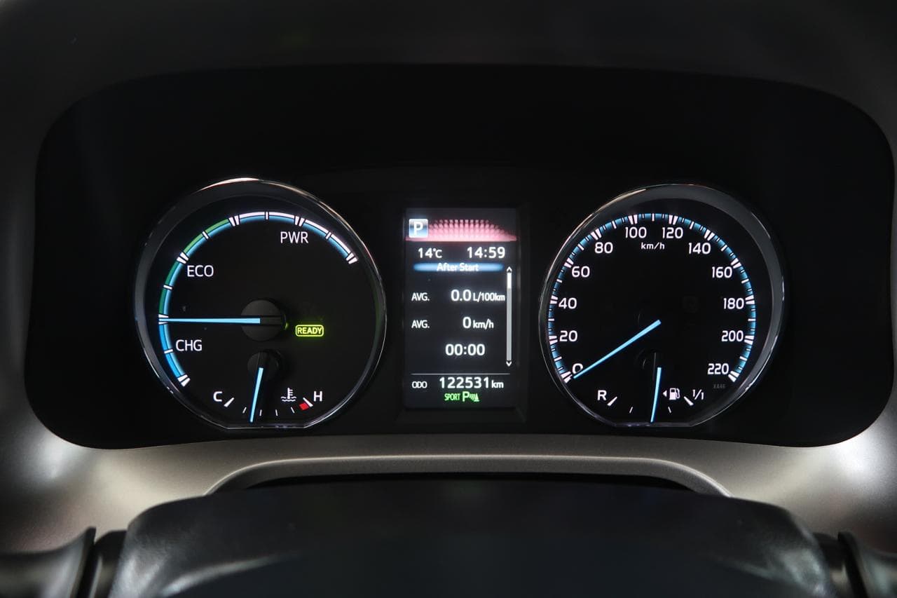 2017 Toyota RAV4 - 17