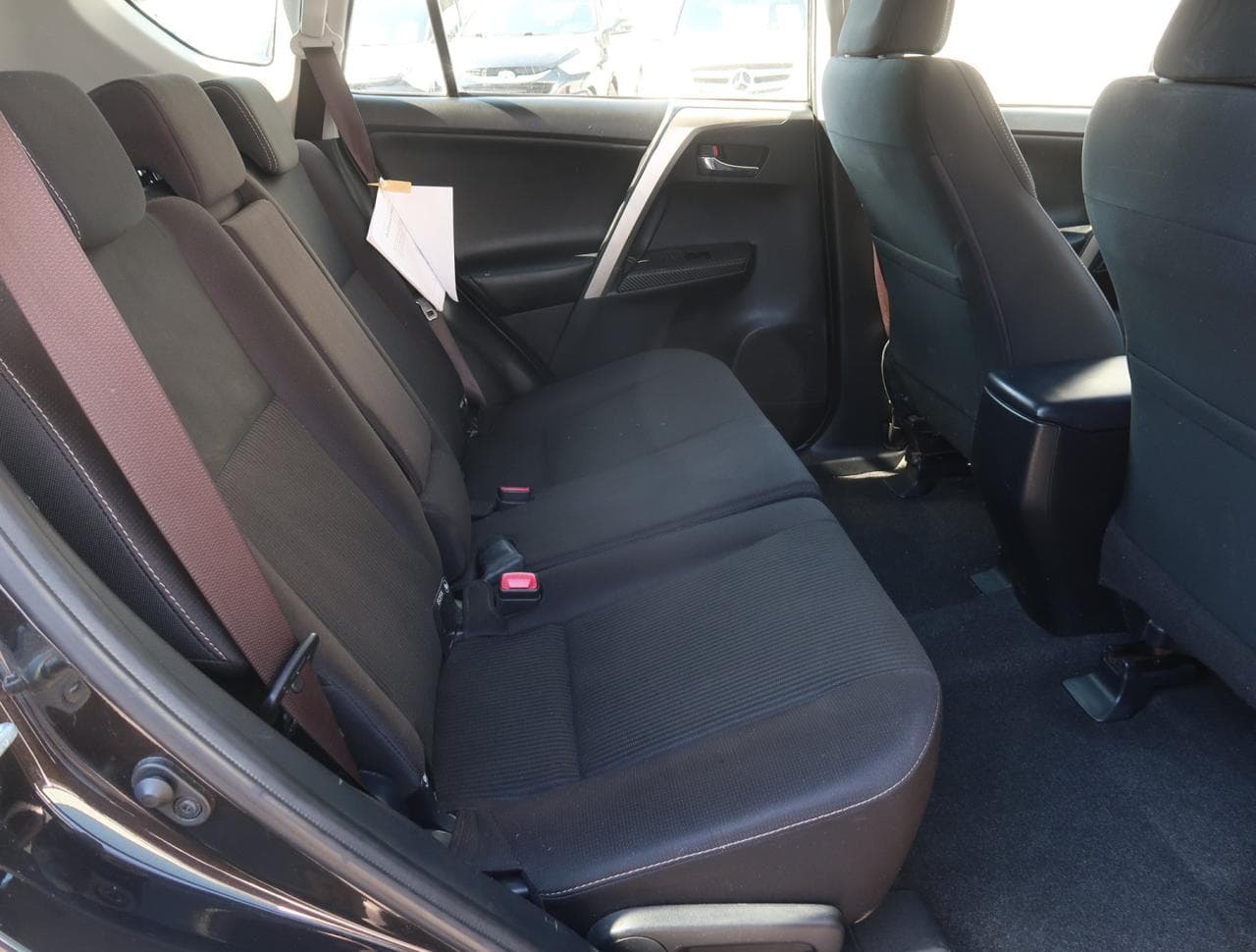 2014 Toyota RAV4 - 13