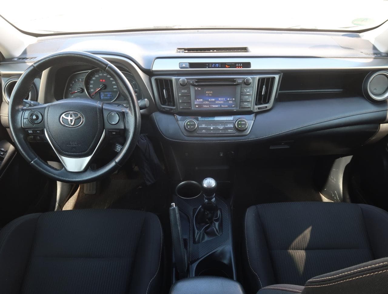 2014 Toyota RAV4 - 10