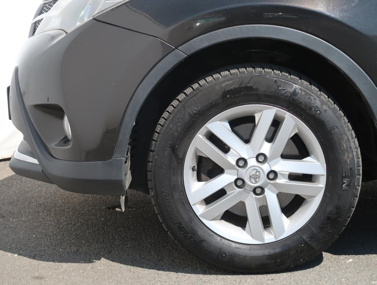 2014 Toyota RAV4 - 20