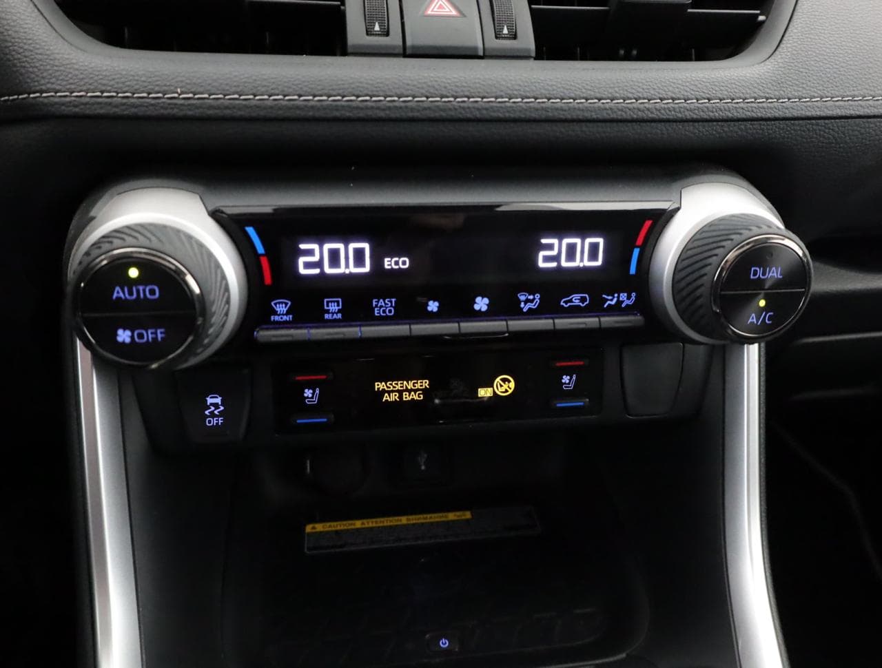 2020 Toyota RAV4 - 16