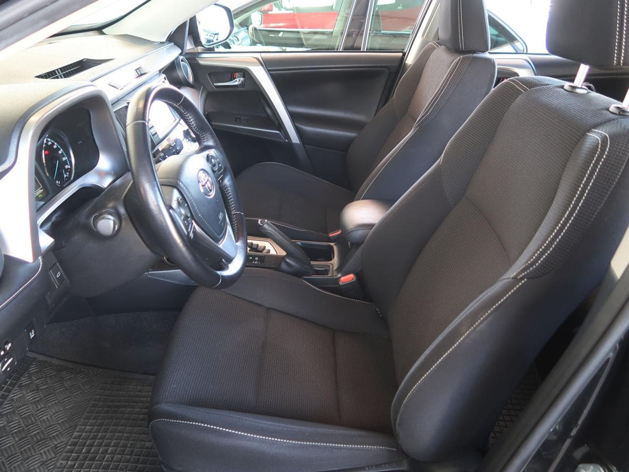 2016 Toyota RAV4 - 20