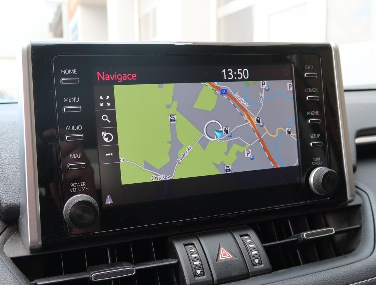 2019 Toyota RAV4 - 39