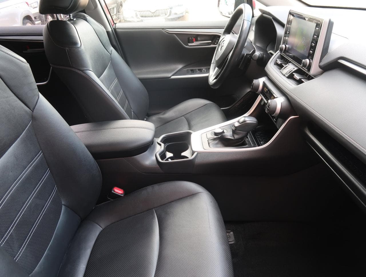 2019 Toyota RAV4 - 23