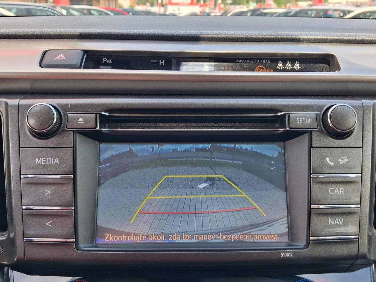 2014 Toyota RAV4 - 30