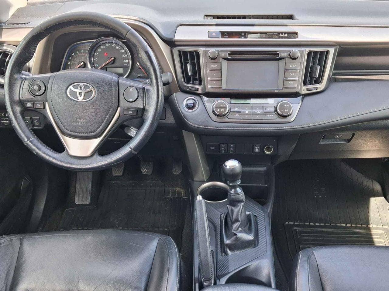 2014 Toyota RAV4 - 8