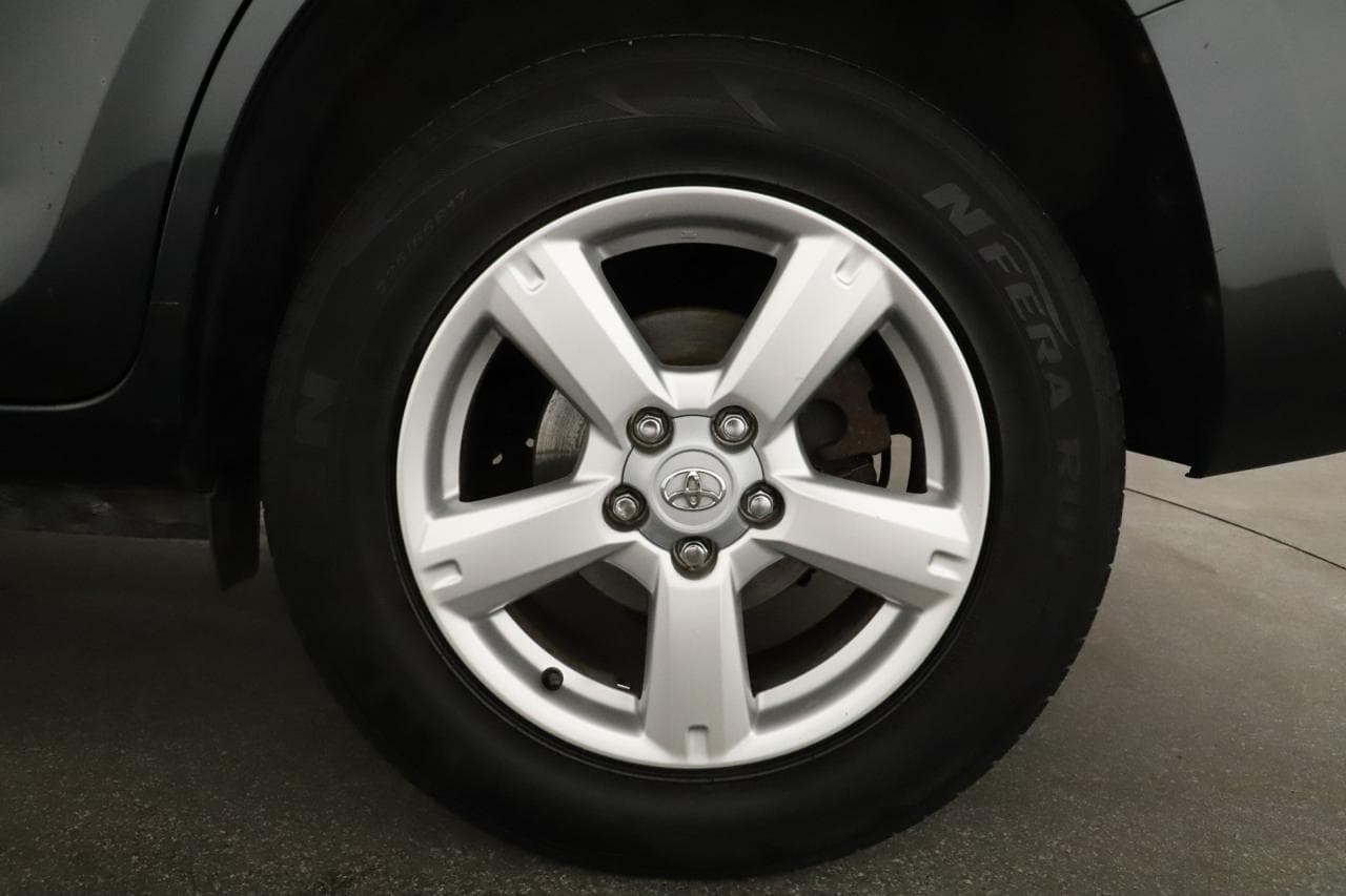 2008 Toyota RAV4 - 33
