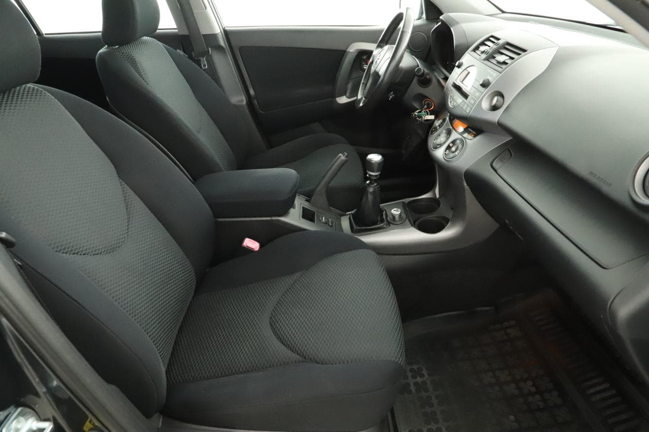 2008 Toyota RAV4 - 16