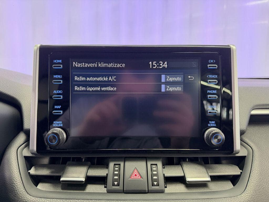 2022 Toyota RAV4 - 29