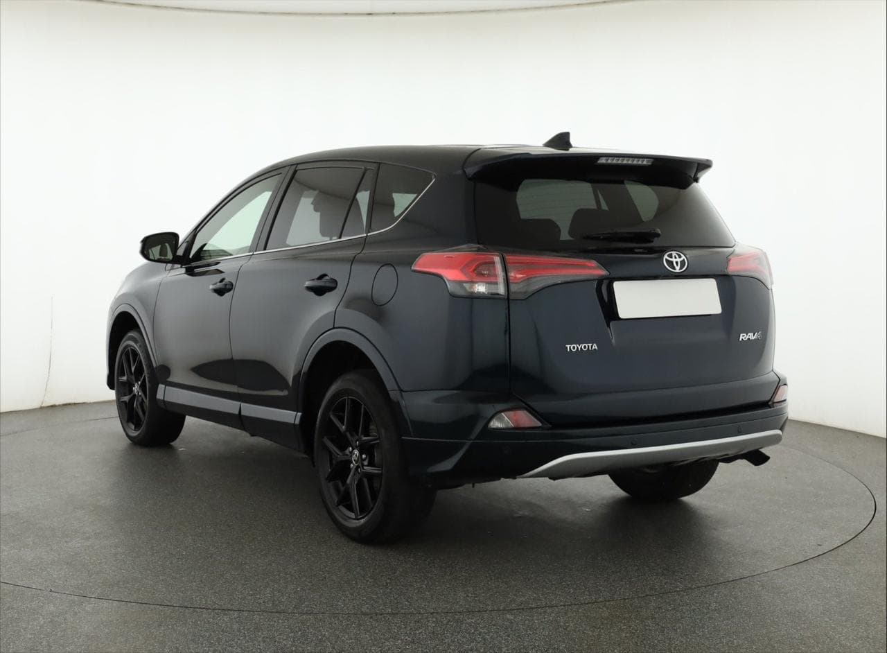 2017 Toyota RAV4 - 9