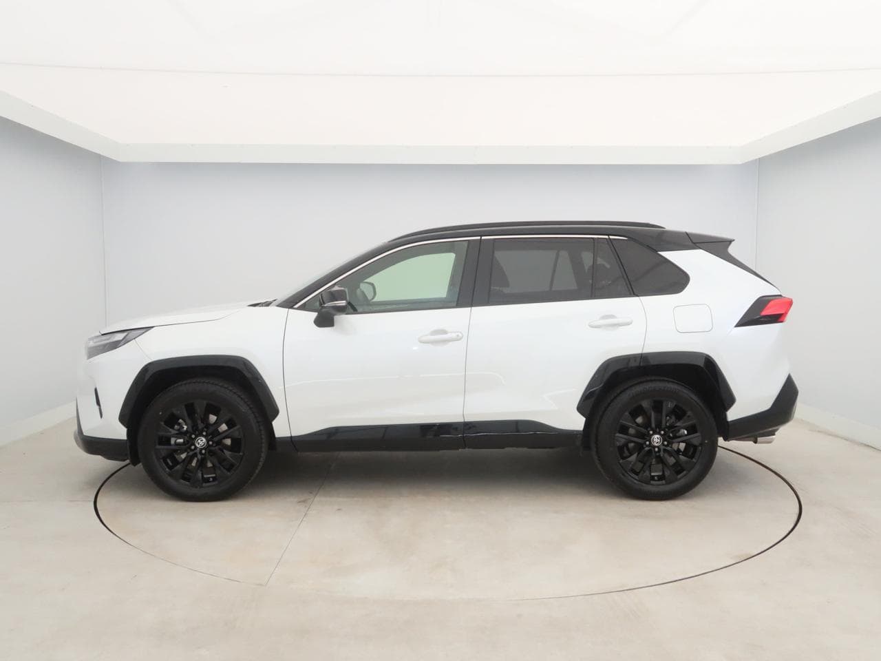 2023 Toyota RAV4 - 4