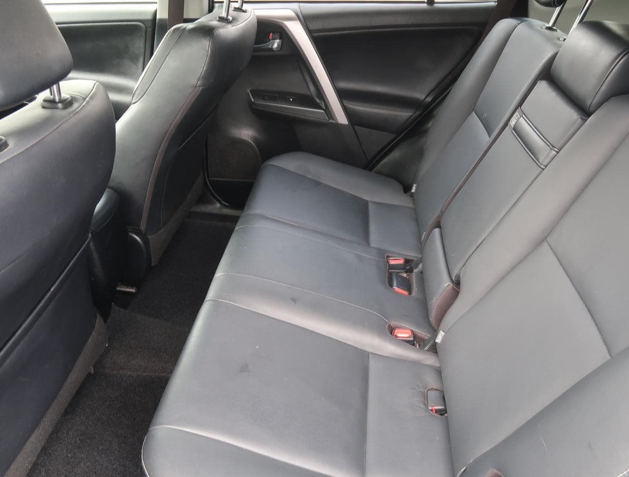 2017 Toyota RAV4 - 15