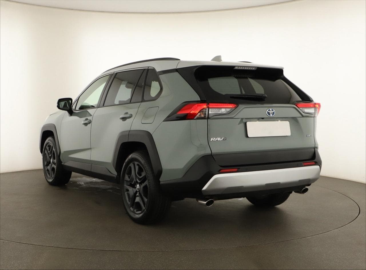 2025 Toyota RAV4 - 5