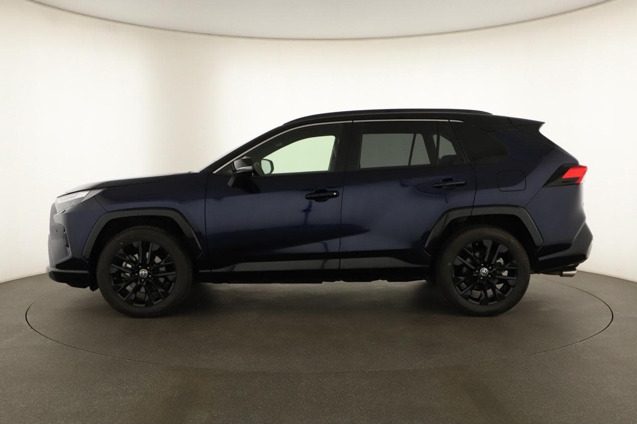 2025 Toyota RAV4 - 4
