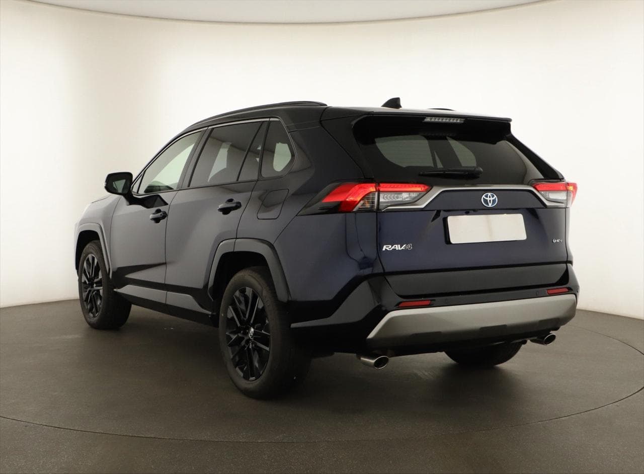 2025 Toyota RAV4 - 5