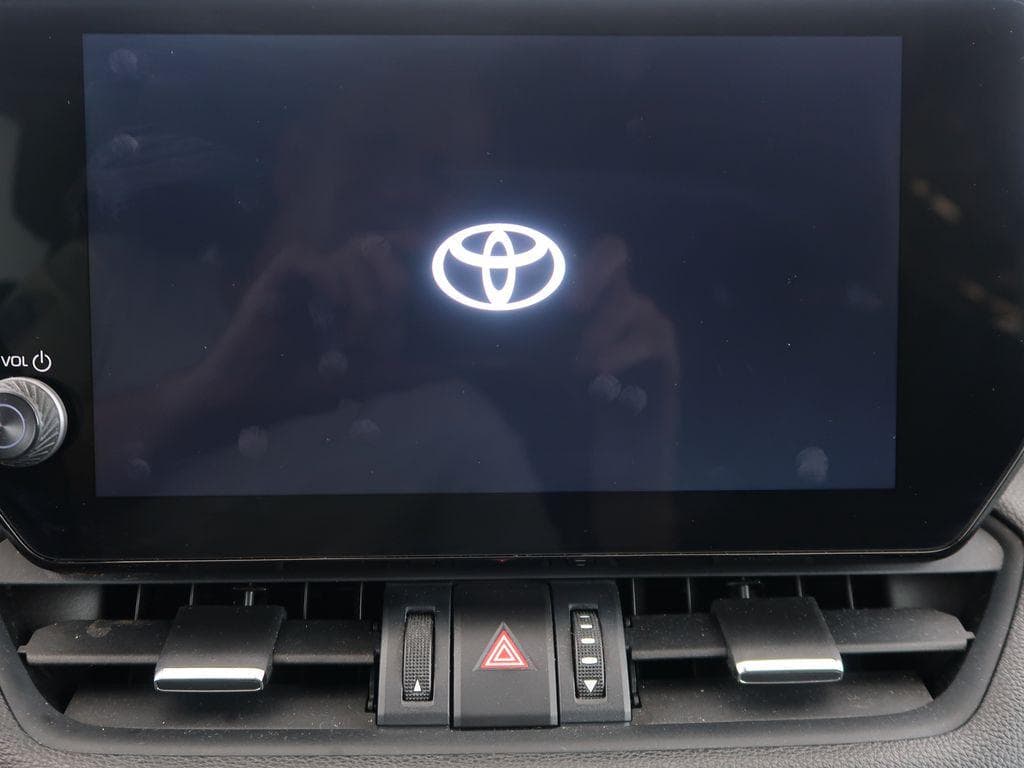 2023 Toyota RAV4 - 18