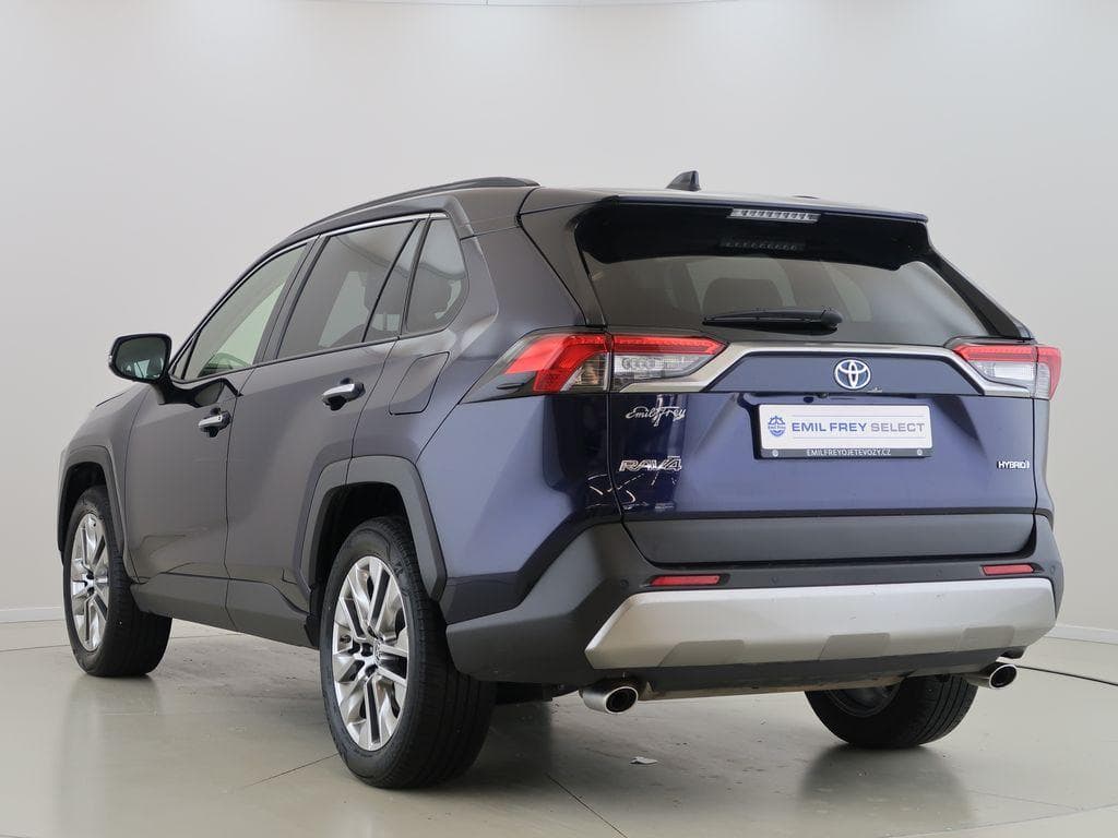 2023 Toyota RAV4 - 7