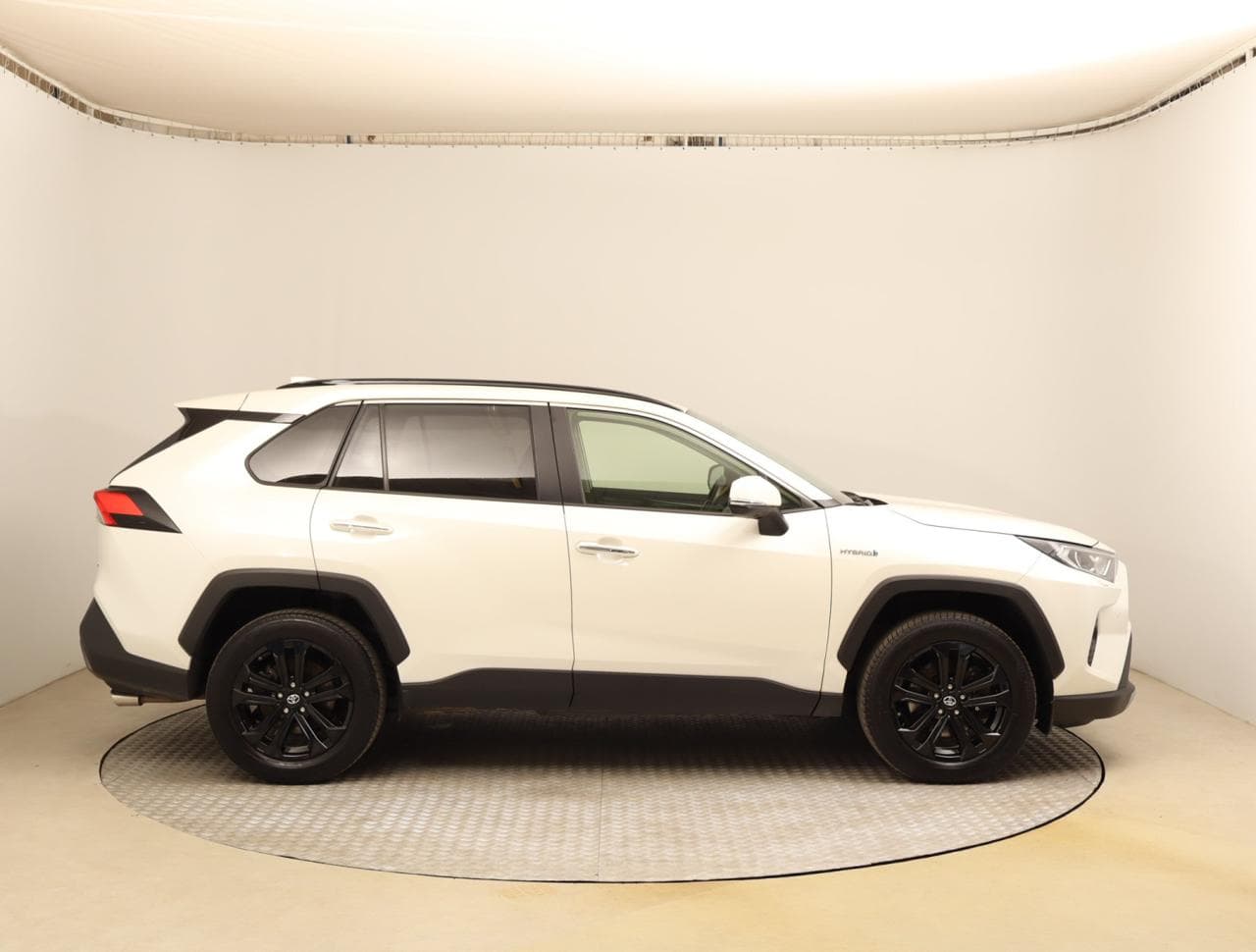 2021 Toyota RAV4 - 8