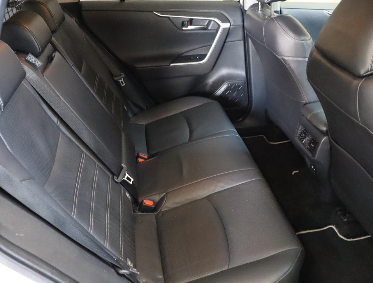 2021 Toyota RAV4 - 13