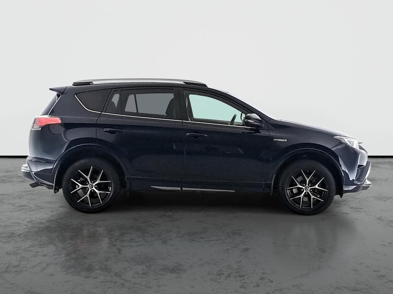 2017 Toyota RAV4 - 8