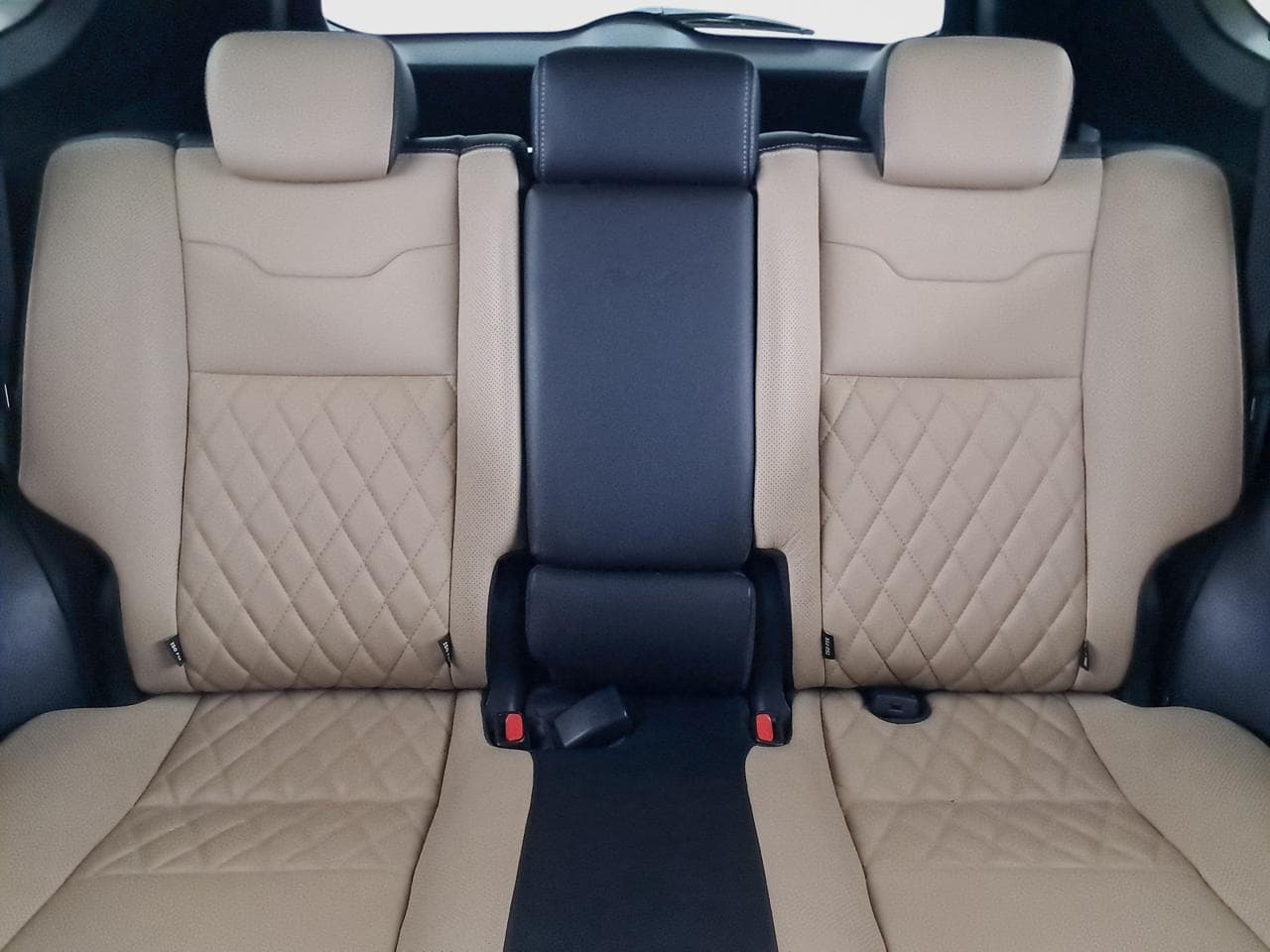 2017 Toyota RAV4 - 14