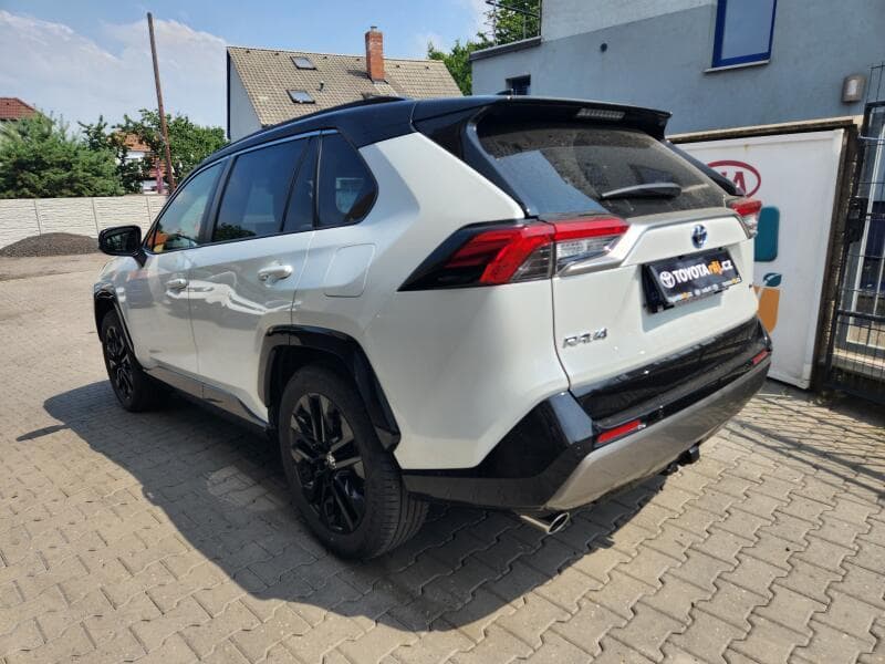 2024 Toyota RAV4 - 7