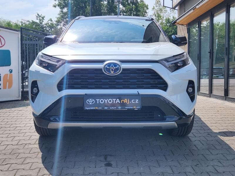 2024 Toyota RAV4 - 3