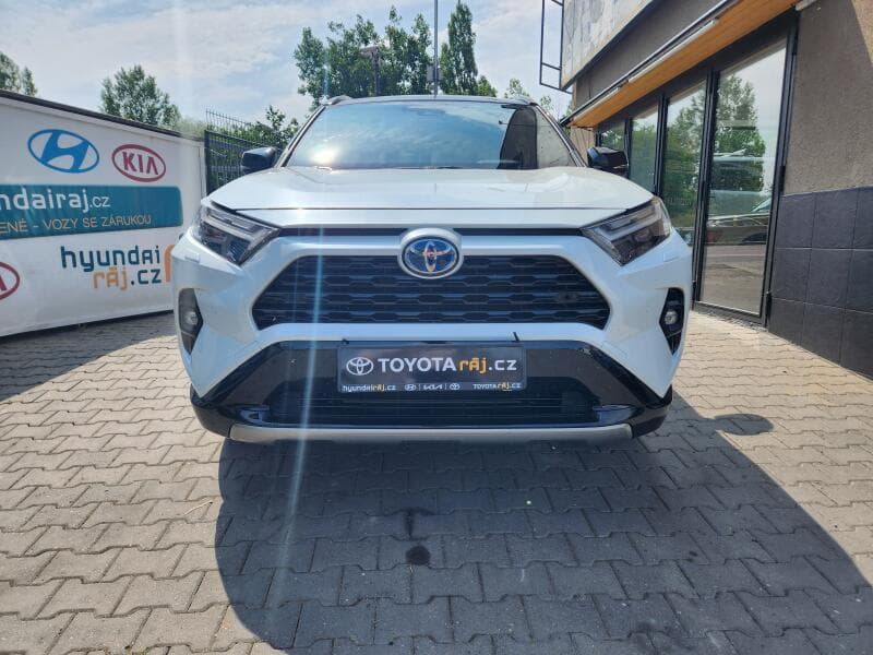 2024 Toyota RAV4 - 4