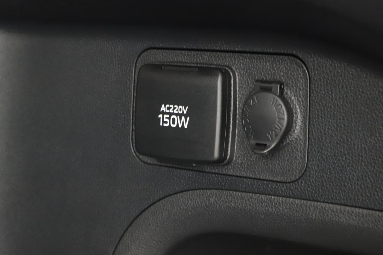 2022 Toyota RAV4 - 18
