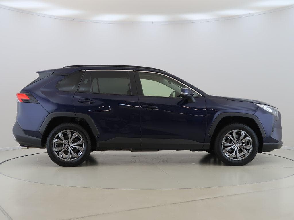 2022 Toyota RAV4 - 4