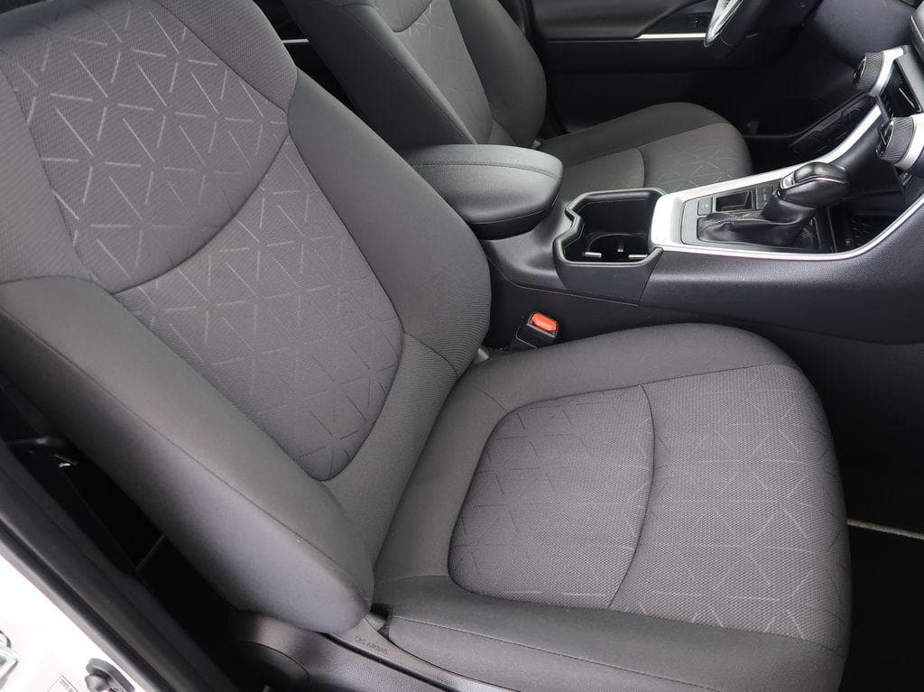 2022 Toyota RAV4 - 13