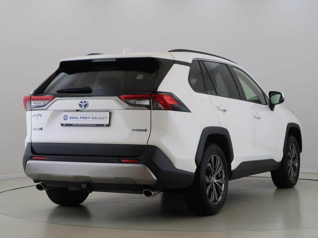 2022 Toyota RAV4 - 5