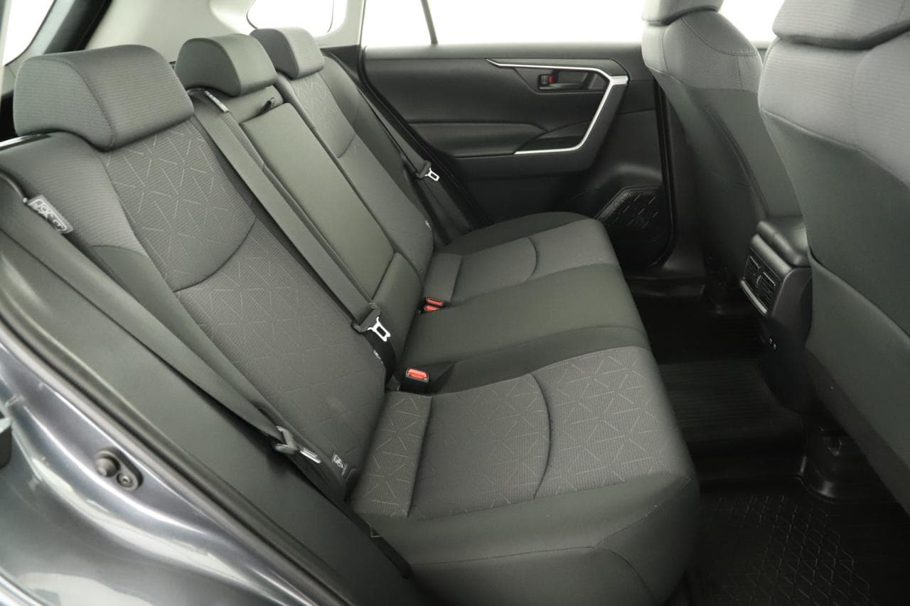 2019 Toyota RAV4 - 10