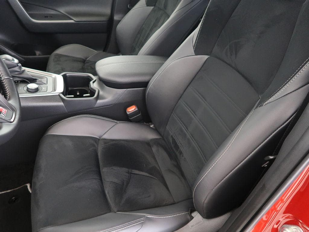 2025 Toyota RAV4 - 9