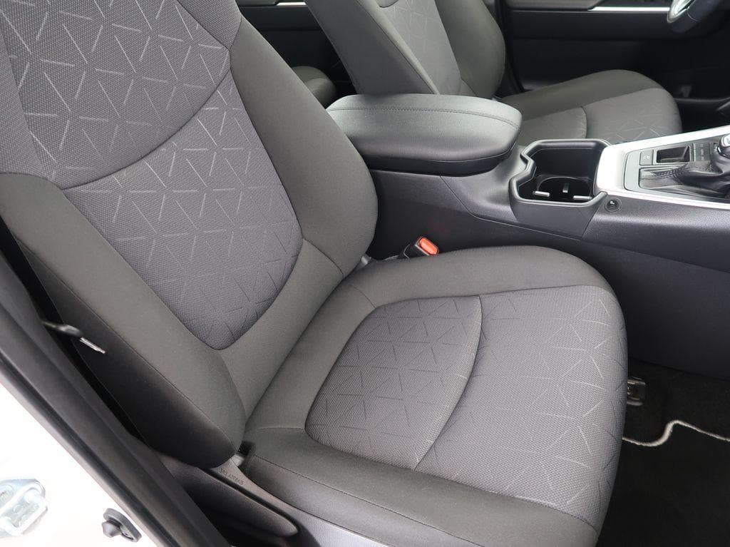 2022 Toyota RAV4 - 13
