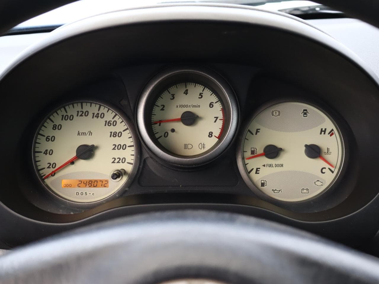 2003 Toyota RAV4 - 15