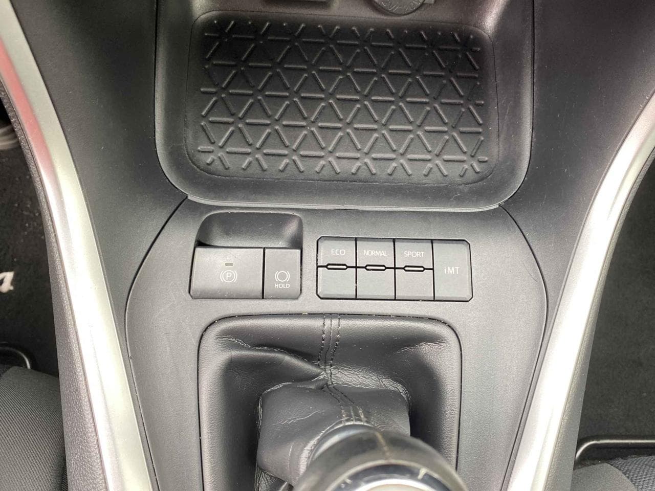 2021 Toyota RAV4 - 16