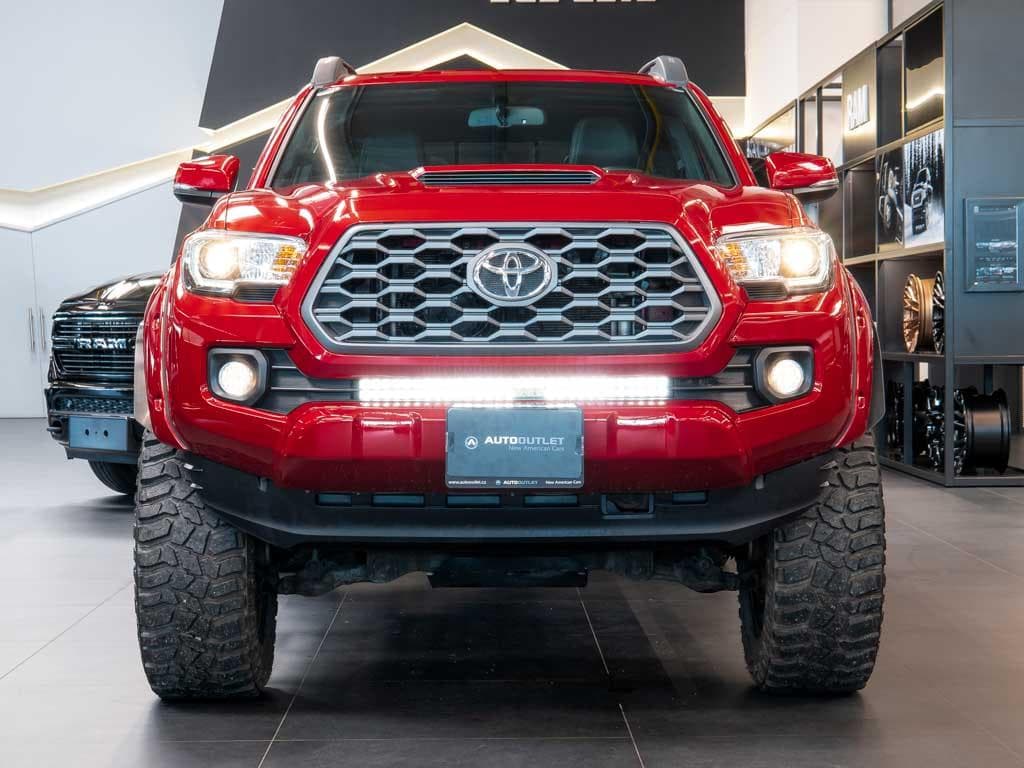 2022 Toyota TACOMA - 11