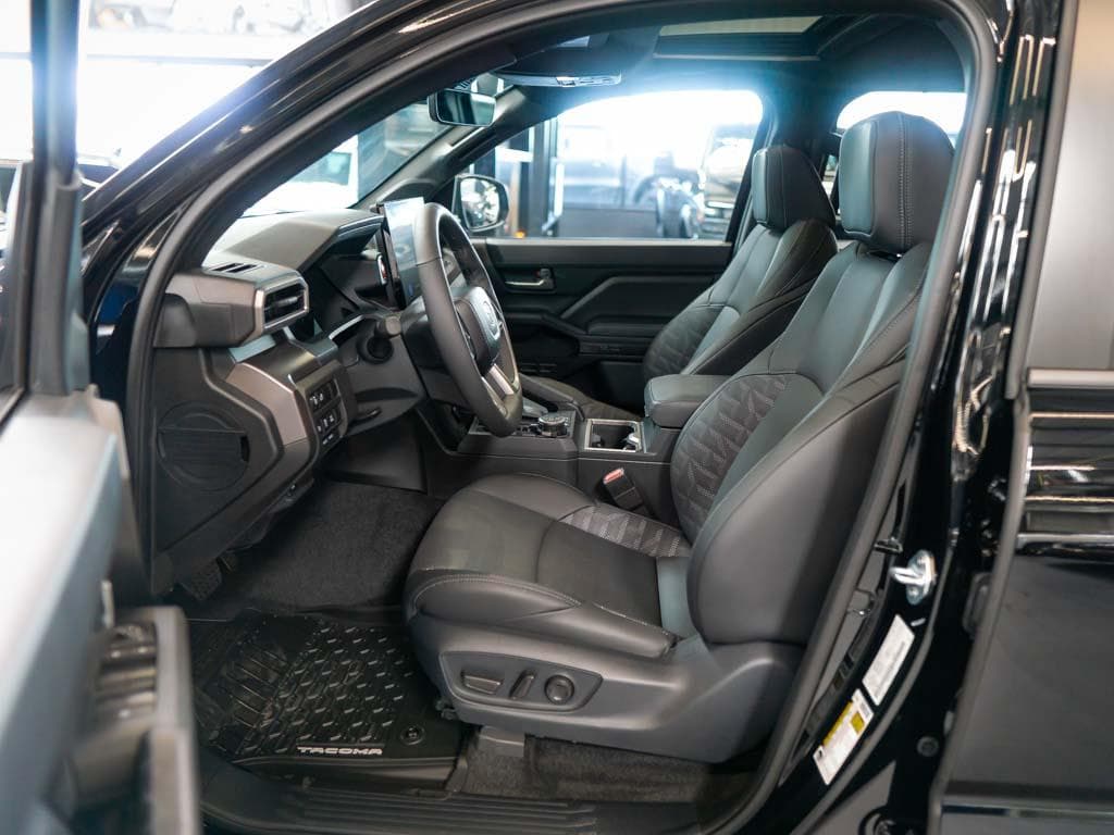 2024 Toyota Tacoma - 10