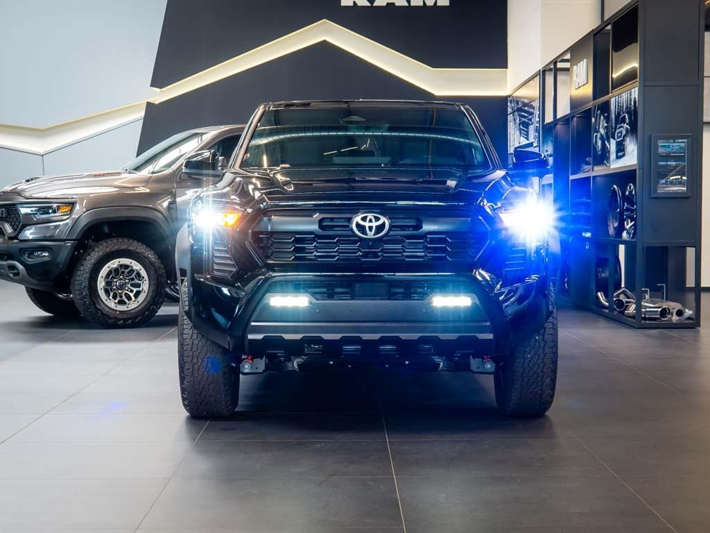 2024 Toyota Tacoma - 8