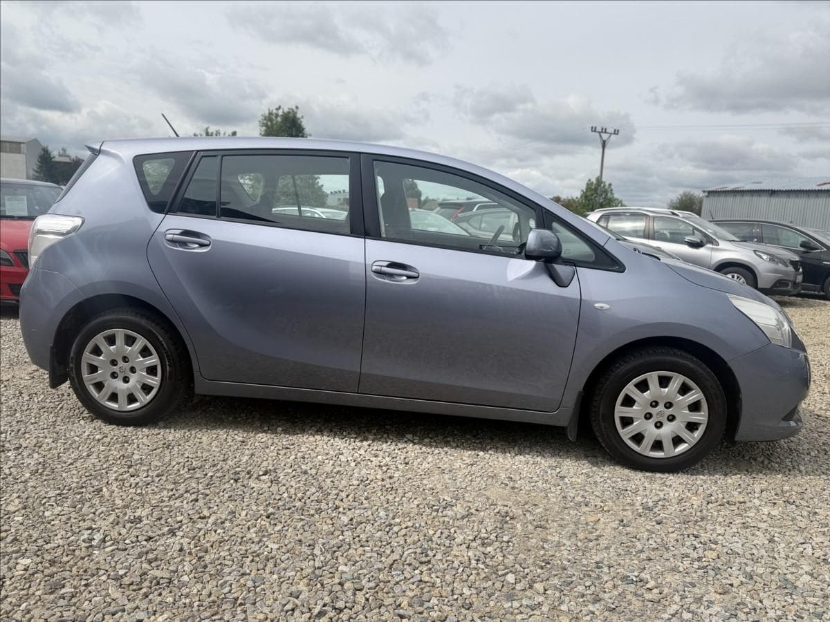 2009 Toyota VERSO - 4