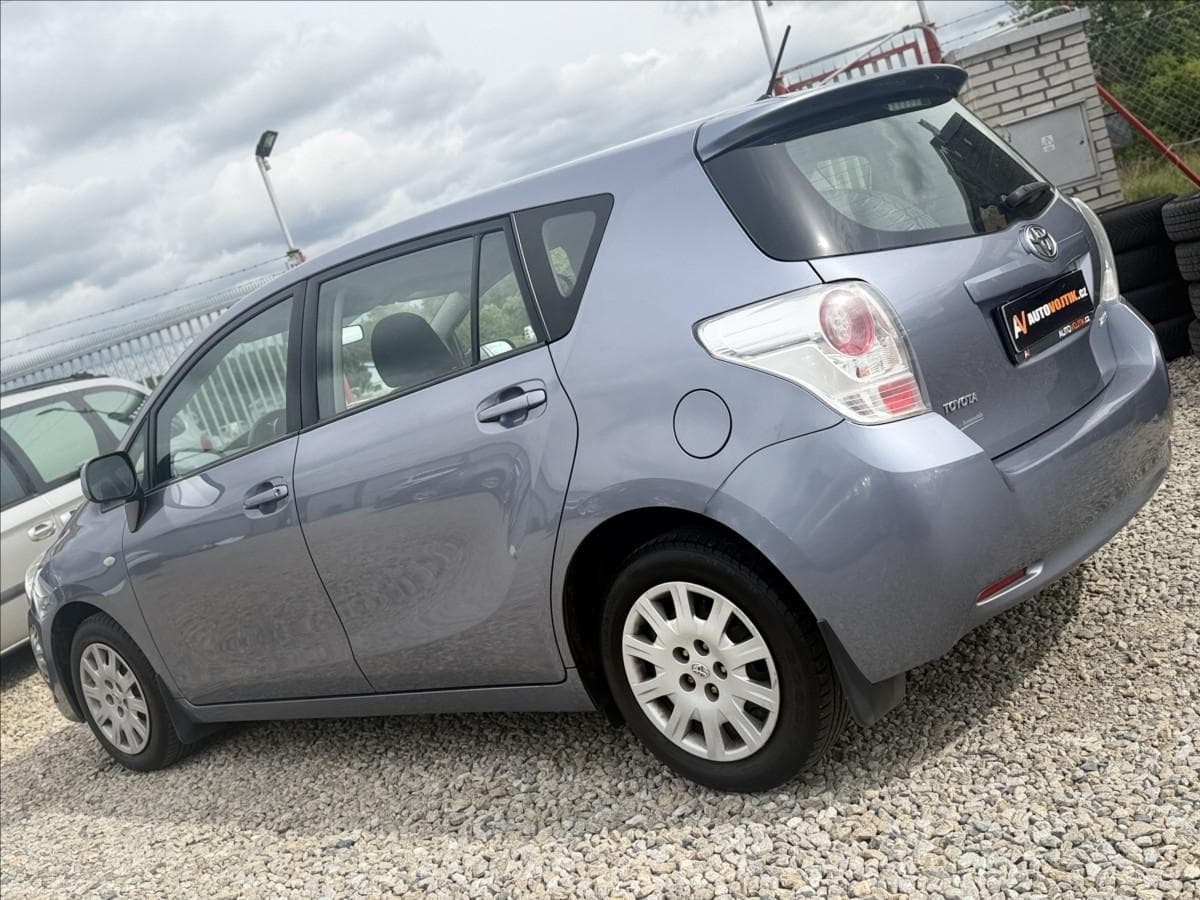 2009 Toyota VERSO - 7
