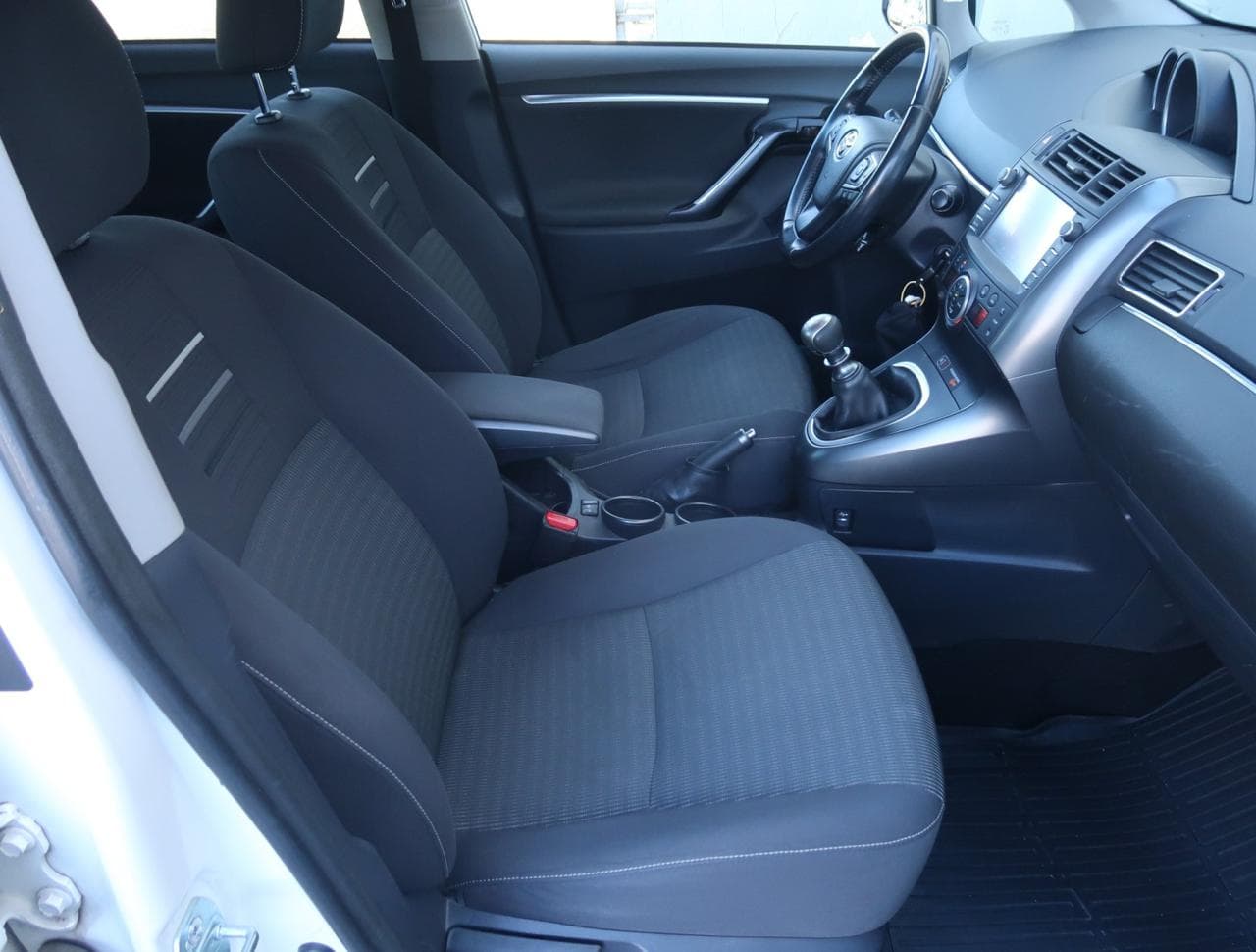 2016 Toyota Verso - 12