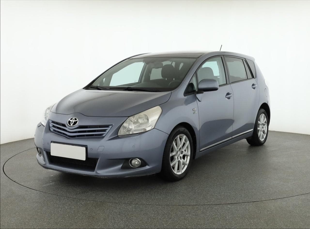 2010 Toyota Verso - 5