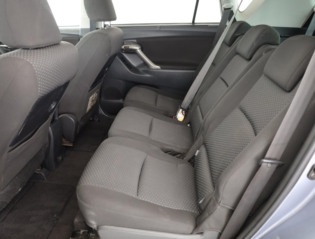 2010 Toyota Verso - 23