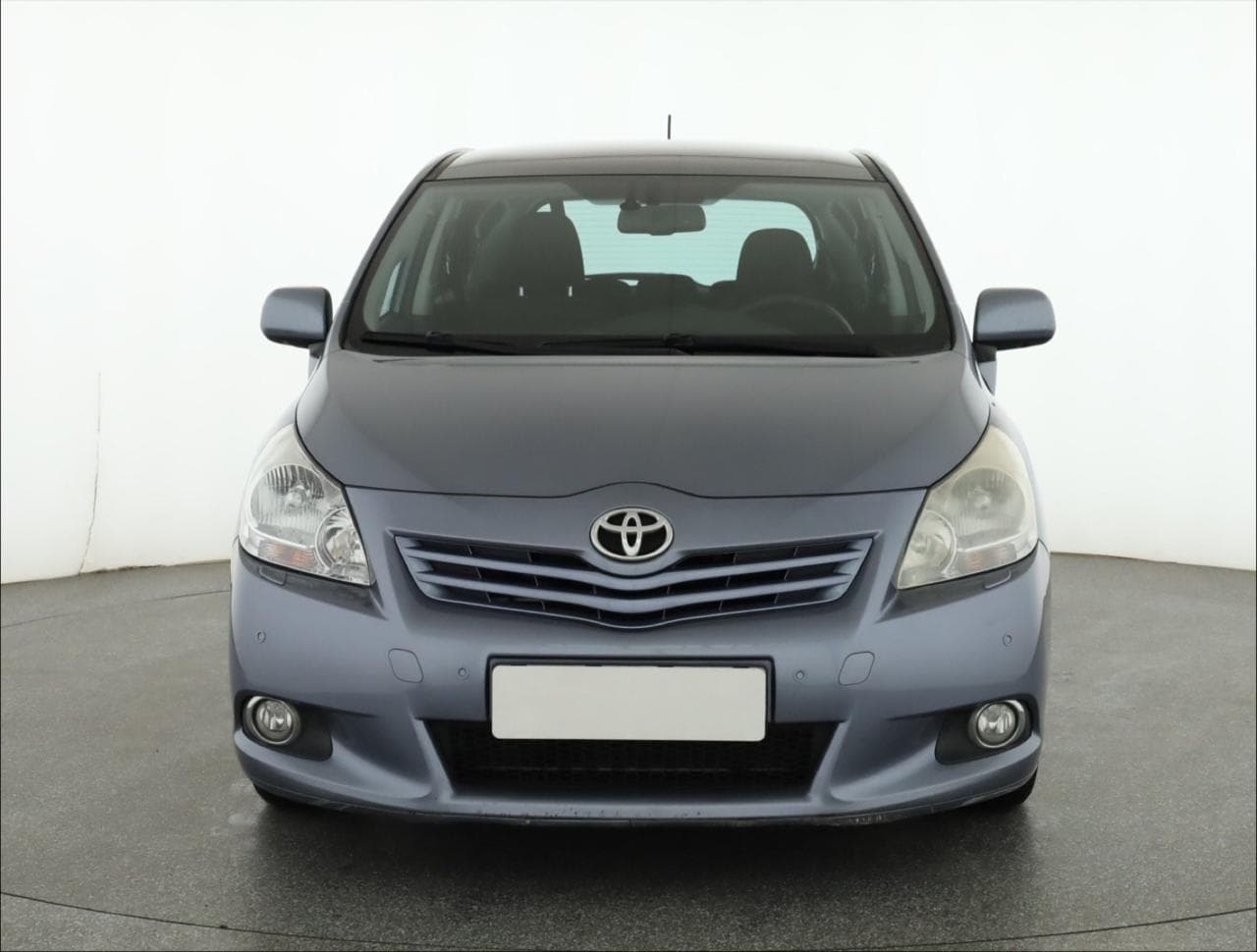 2010 Toyota Verso - 3