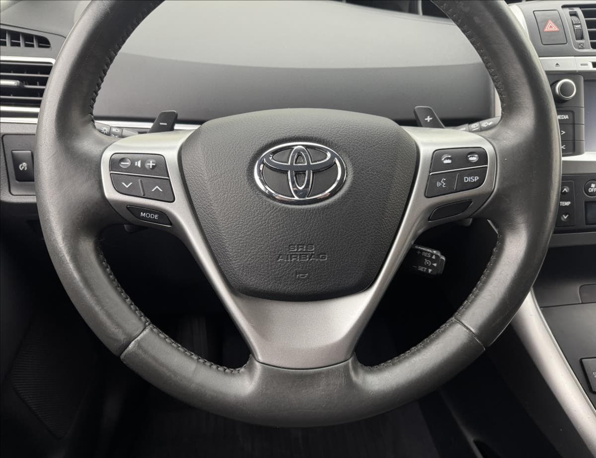 2014 Toyota Verso - 17