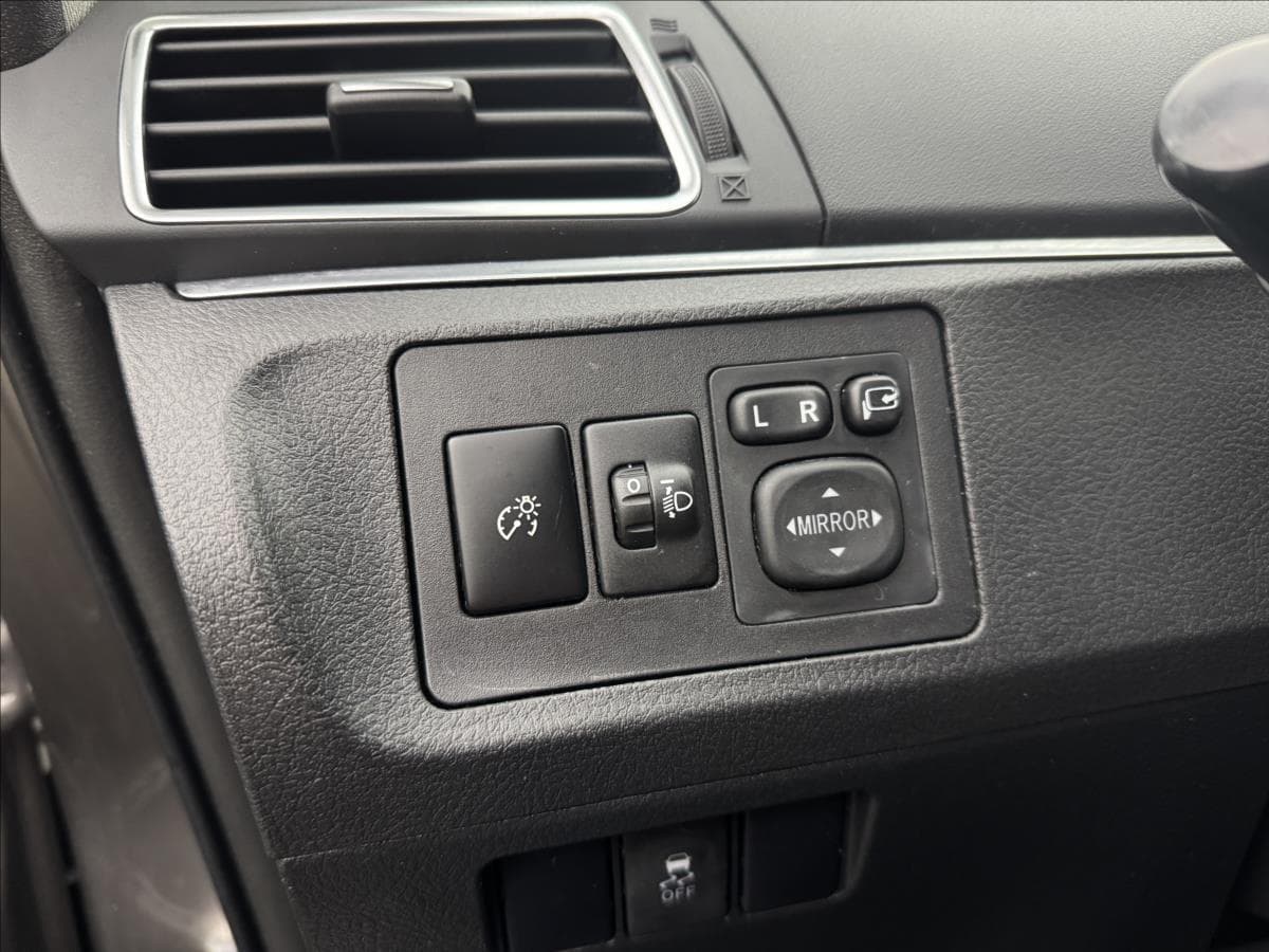 2014 Toyota Verso - 15