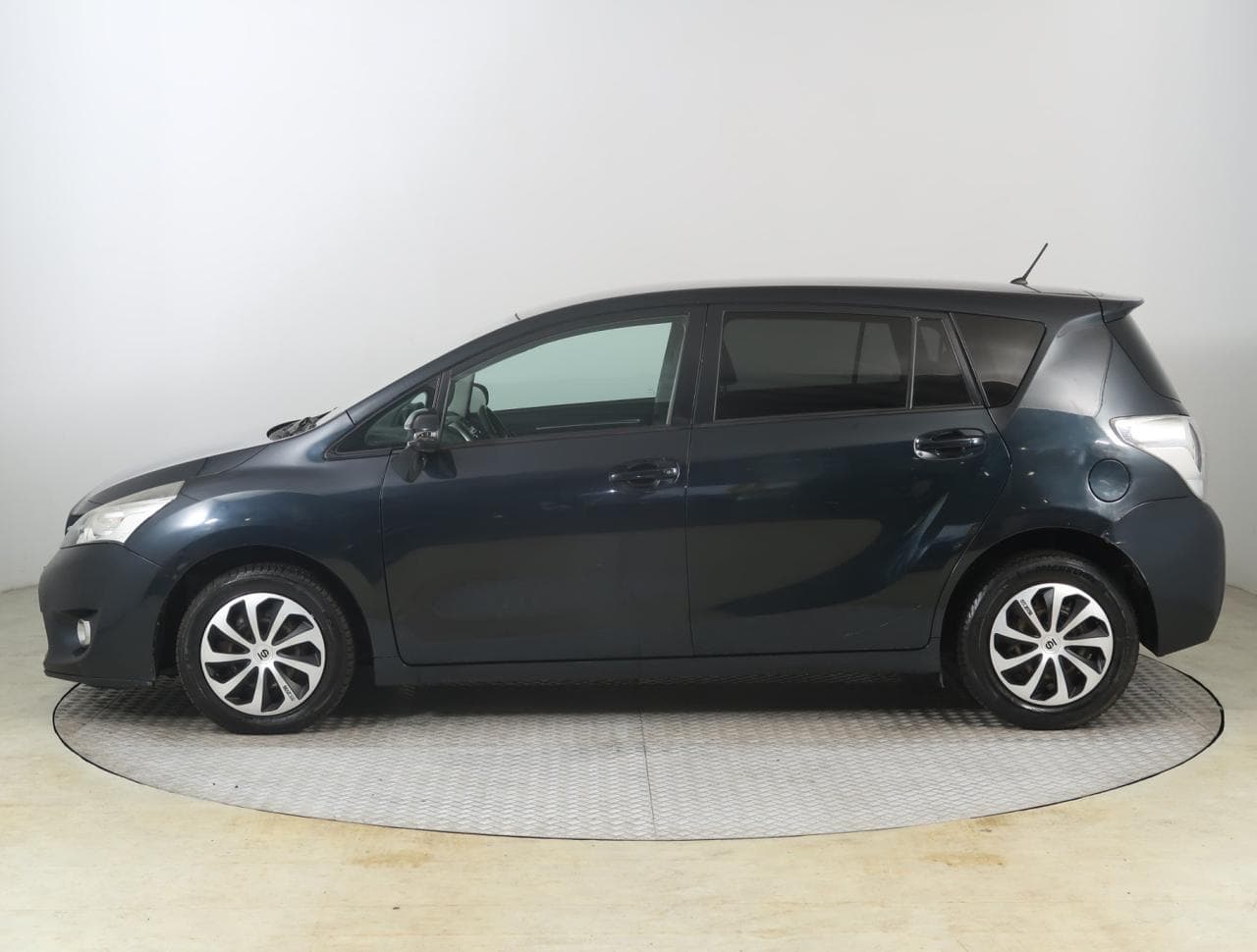 2013 Toyota VERSO - 3