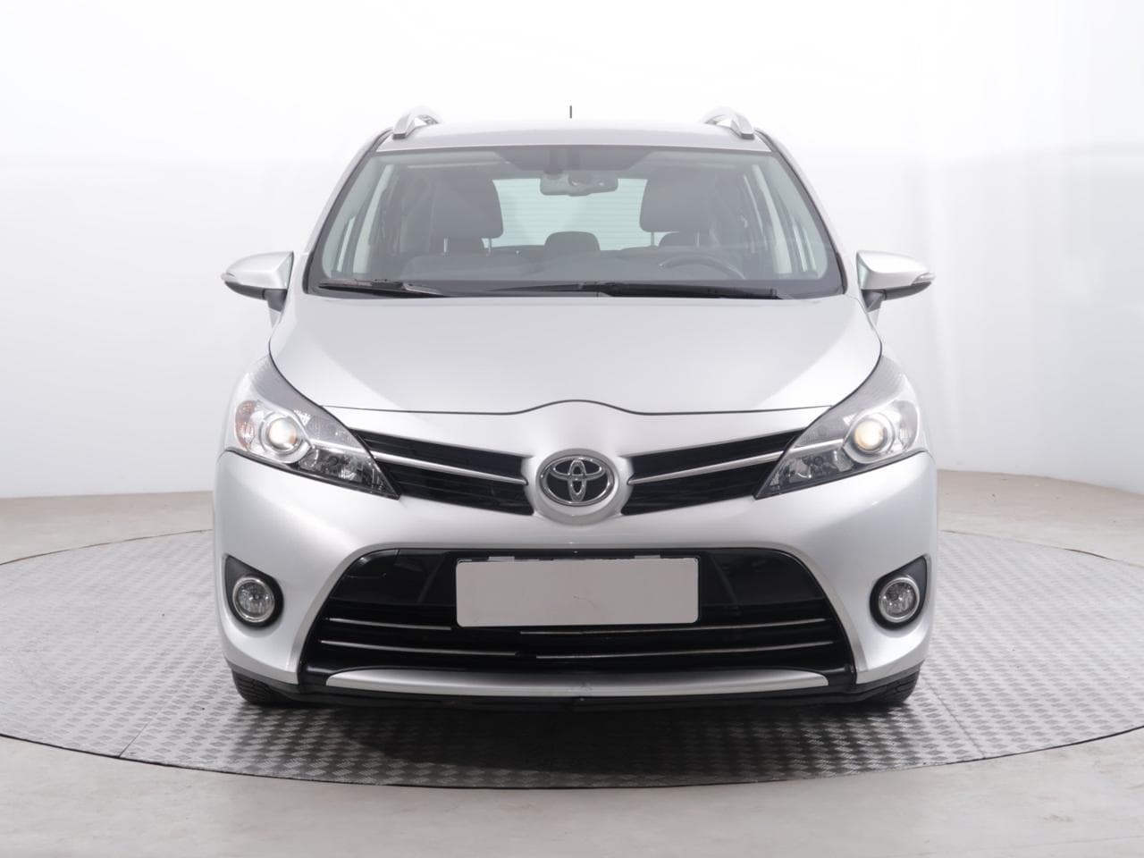 2014 Toyota VERSO - 2